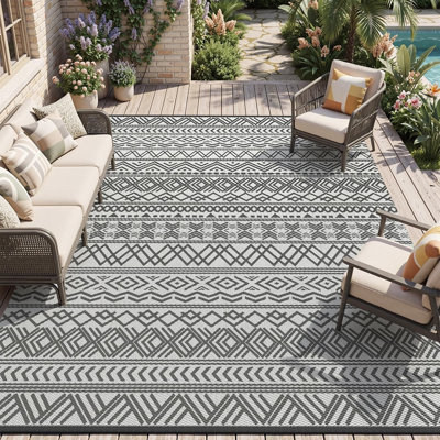 Waterproof Reversible Outdoor Area Rug For Patio & Balcony