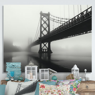 Gray Bridge Urban Suspension II, reproduction d'art sur toile