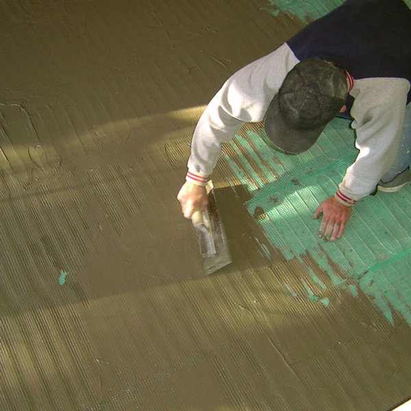 Rouleau de plancher chauffant TempZone pour carrelage, 6 pieds carrés