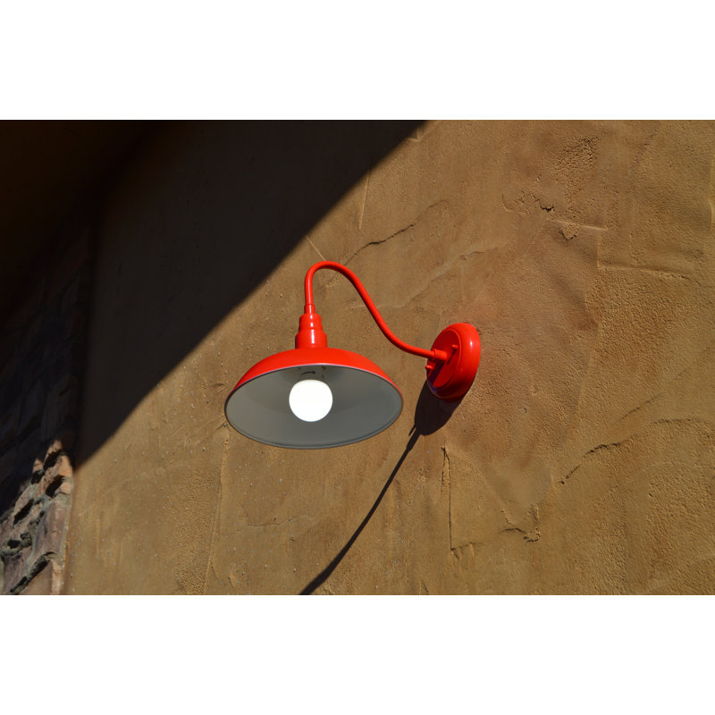 Luminaire de grange d'extérieur 15 po Ellesef, Rouge