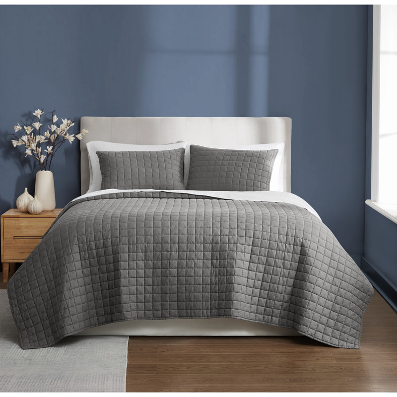 Brooklyn Loom Essential Cotton Quilt Set, King Quilt  + 2 Shams, Gray