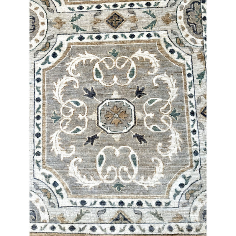 Proprietary Patterns Wool Floral Area Rug in Craven Seaglass, Rectangle 9' x 12'