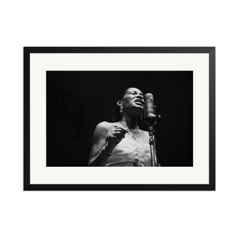 Billie Singing, 23" H x 31" W, White