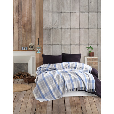 Cotton Blend Plaid Quilt