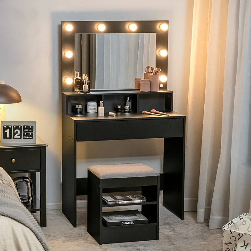 Anne-Marie Vanity