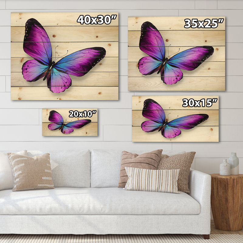 Violet et papillon bleu - reproduction moderne sur bois de pin naturel, H 15 po x l 30 po x P 0,78 po
