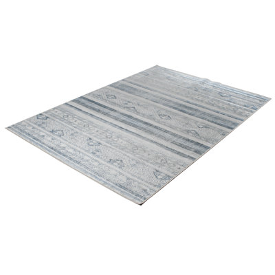 Waylen Ikat Area Rug
