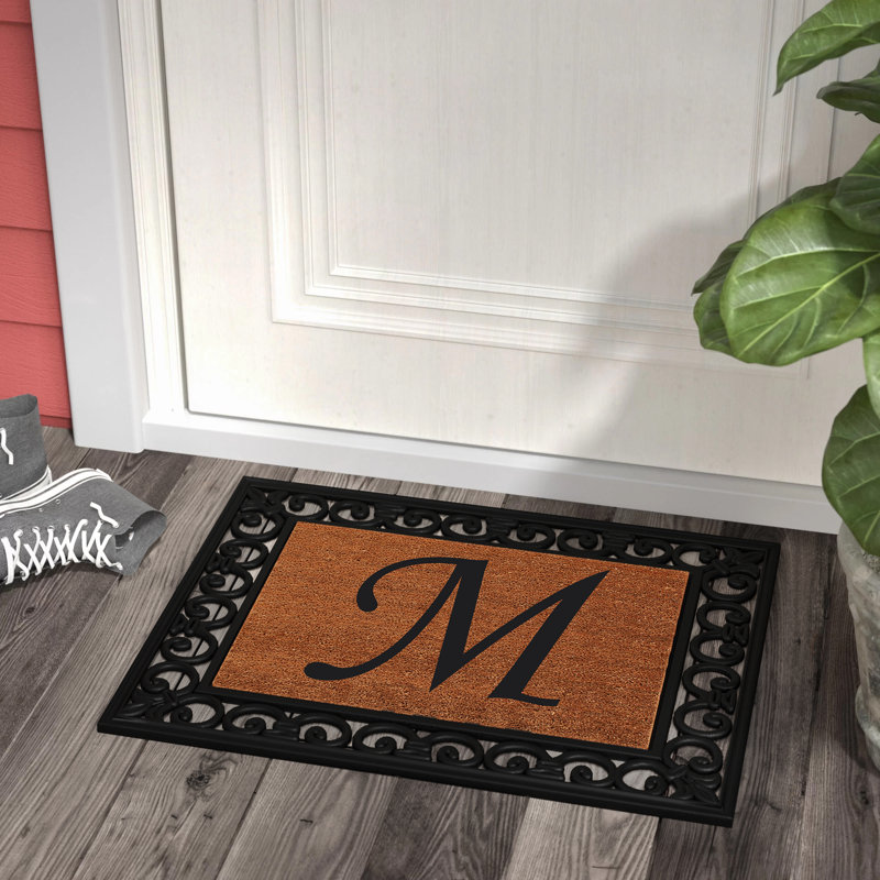 Tapis pour porte d'extérieur monogramme 25 po x 19 po Tanda, M