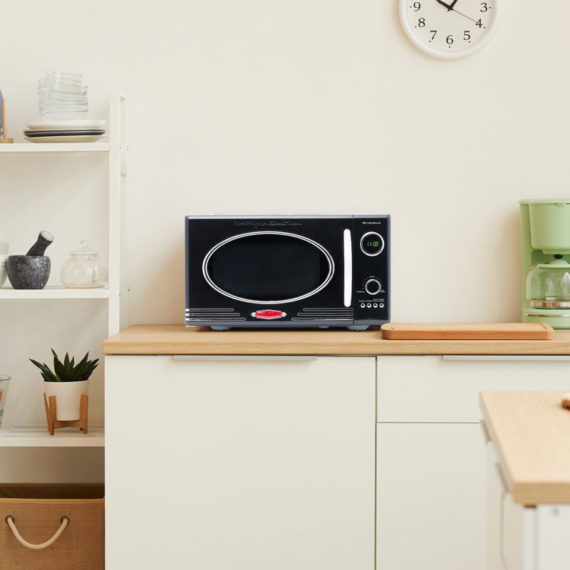 Nostalgia Retro 0.9 Cu. Ft. Microwave Oven, 800 Watts, Black