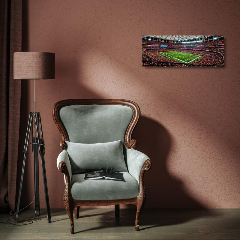 Georgia Dome, H 7 po x l 18 po