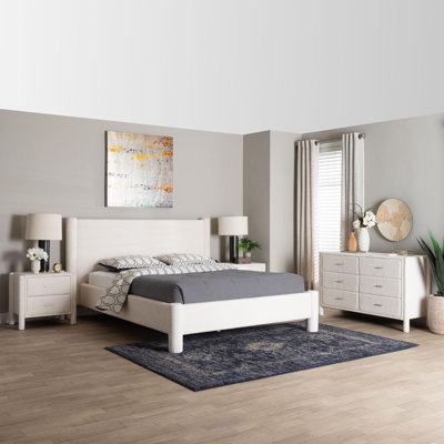 Hazeleen White Teddy-Bear Fabric 4-Piece Bedroom Set