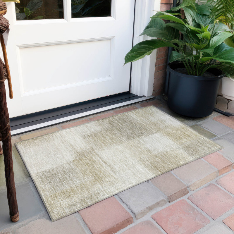 Tapis d'extérieur Christain, Rectangle 1 pi 8 po x 2 pi 6 po