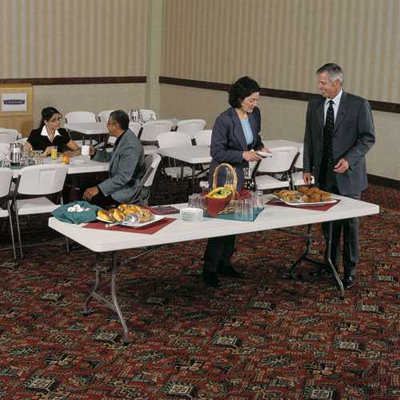 Table pliante commerciale Lifetime