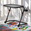 Bureau d'ordinateur réglable pour enfant avec porte-gobelet, plateau en PP noir de 18,9 po x 13,78 po, structure en fer, 4 réglages de hauteur et 3 angles, 1 pièce pour salle de jeu ou de bureau, conception pliable et portable