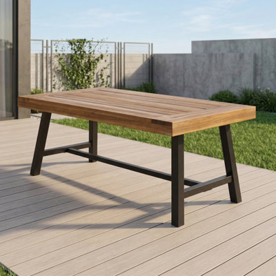 Table basse modèle CARLISLE.