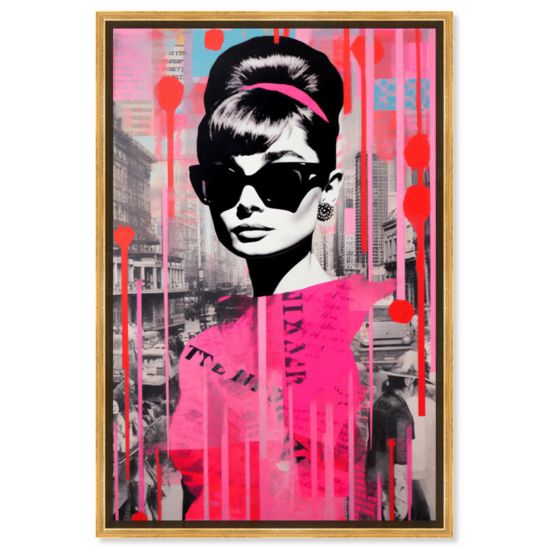 «Iconic Collage Style» par Art Remedy, H 25 po x l 17 po, Cadre doré