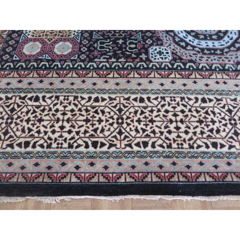 Tapis de zone en laine noir/beige 11 pi 10 po x 15 po one-of-kind à la main noué la Stef