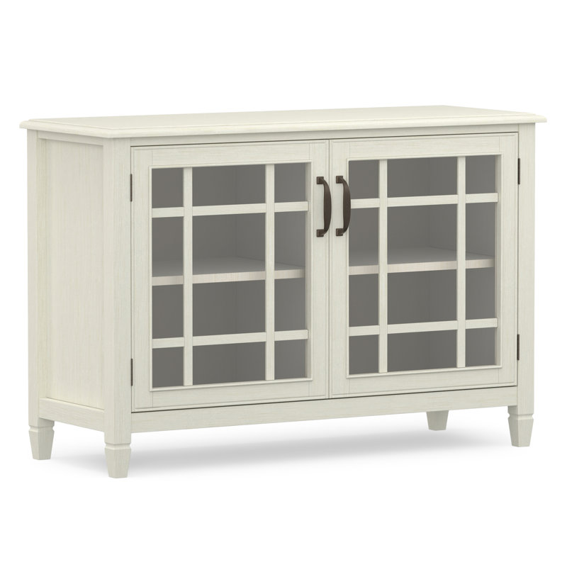 Armoire basse traditionnelle en bois massif avec portes en verre et tablettes réglables l 46 po Connaught, Blanc antique