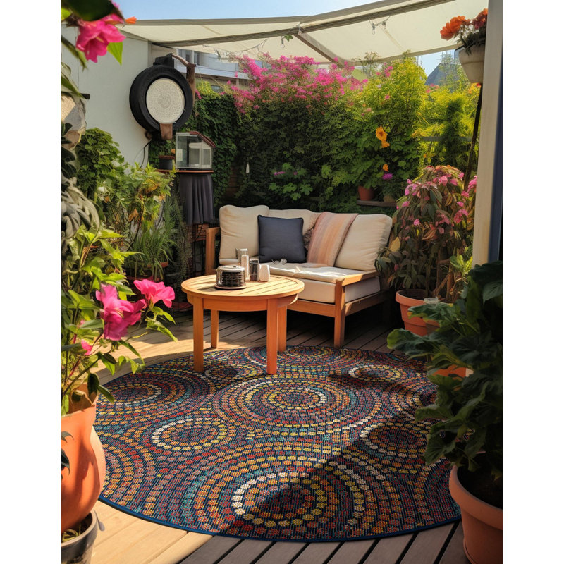 Gracye Geometric Indoor / Outdoor Rug, Round 6'1"