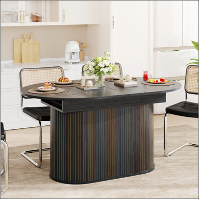 Table de salle à manger extensible avec pieds rayés, réglable de 55,11 à 70,86 pouces pour une utilisation polyvalente dans le salon et la cuisine