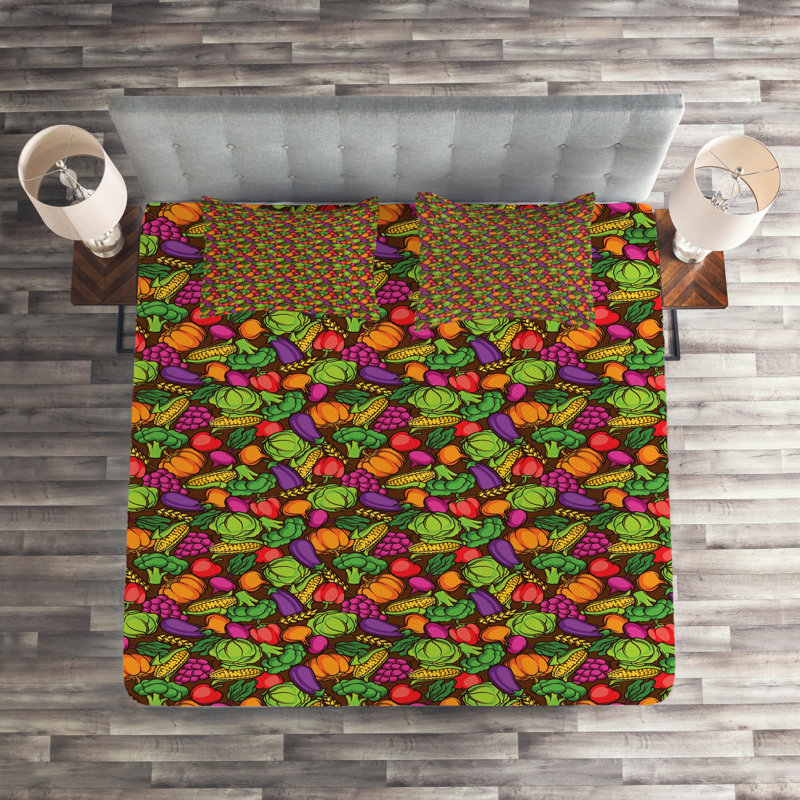 Vegetables Farmhouse / Country Coverlet, King Bedspread + 2 Shams
