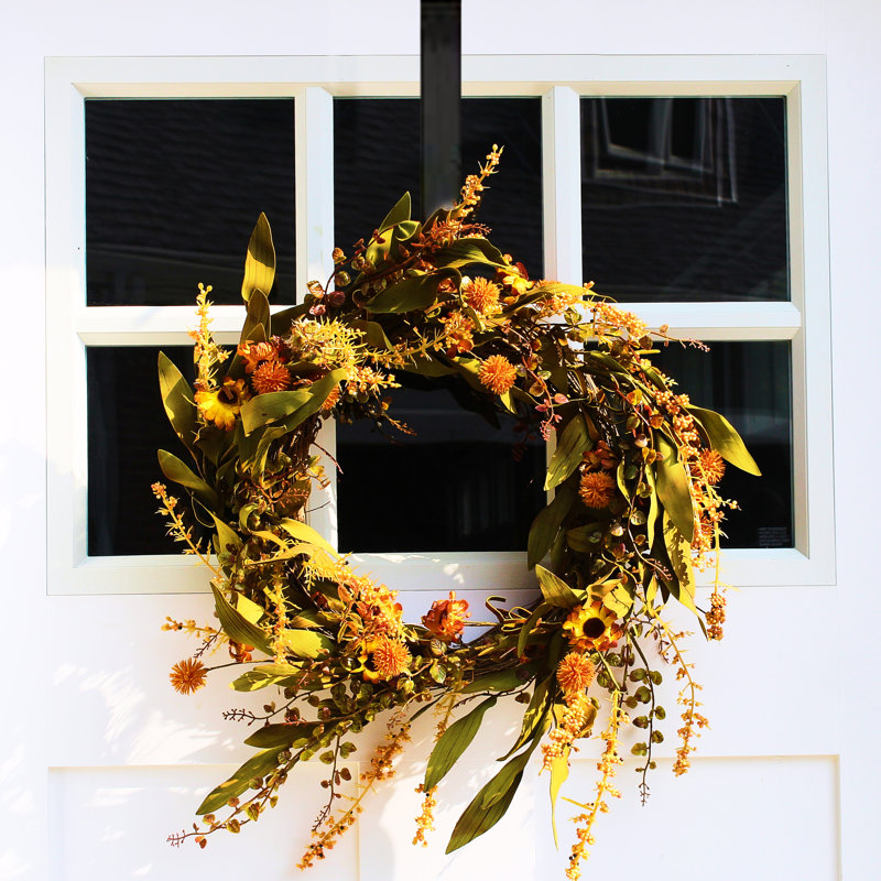 Faux Plastic 12'' Wreath