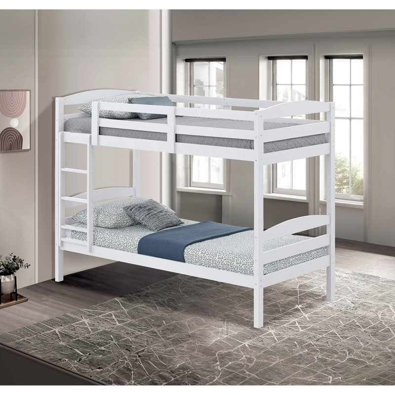 Lit simple superposé au-dessus blanc transitionnel, bois massif et d'ingénierie, conception en arche, serrure à insert, joint d'élégance de chambre à coucher, ambiance