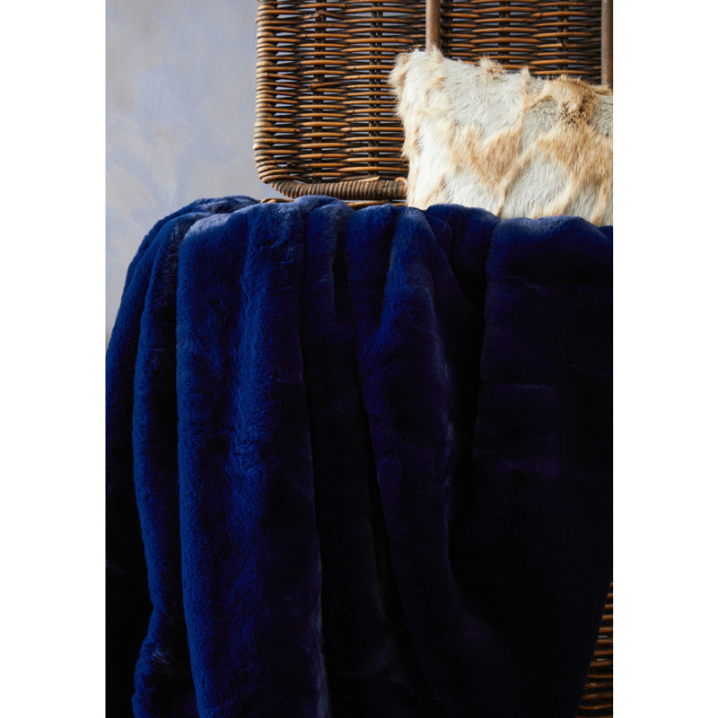 Akiana Bosie Lamina Cream Throw, Navy Blue