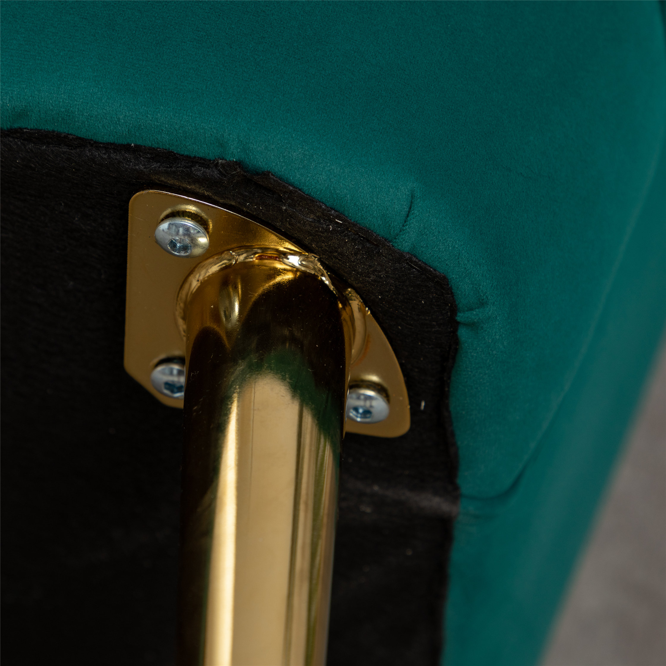 House of Hampton® Ellyce 28.74" W Tufted Velvet Armchair Wayfair