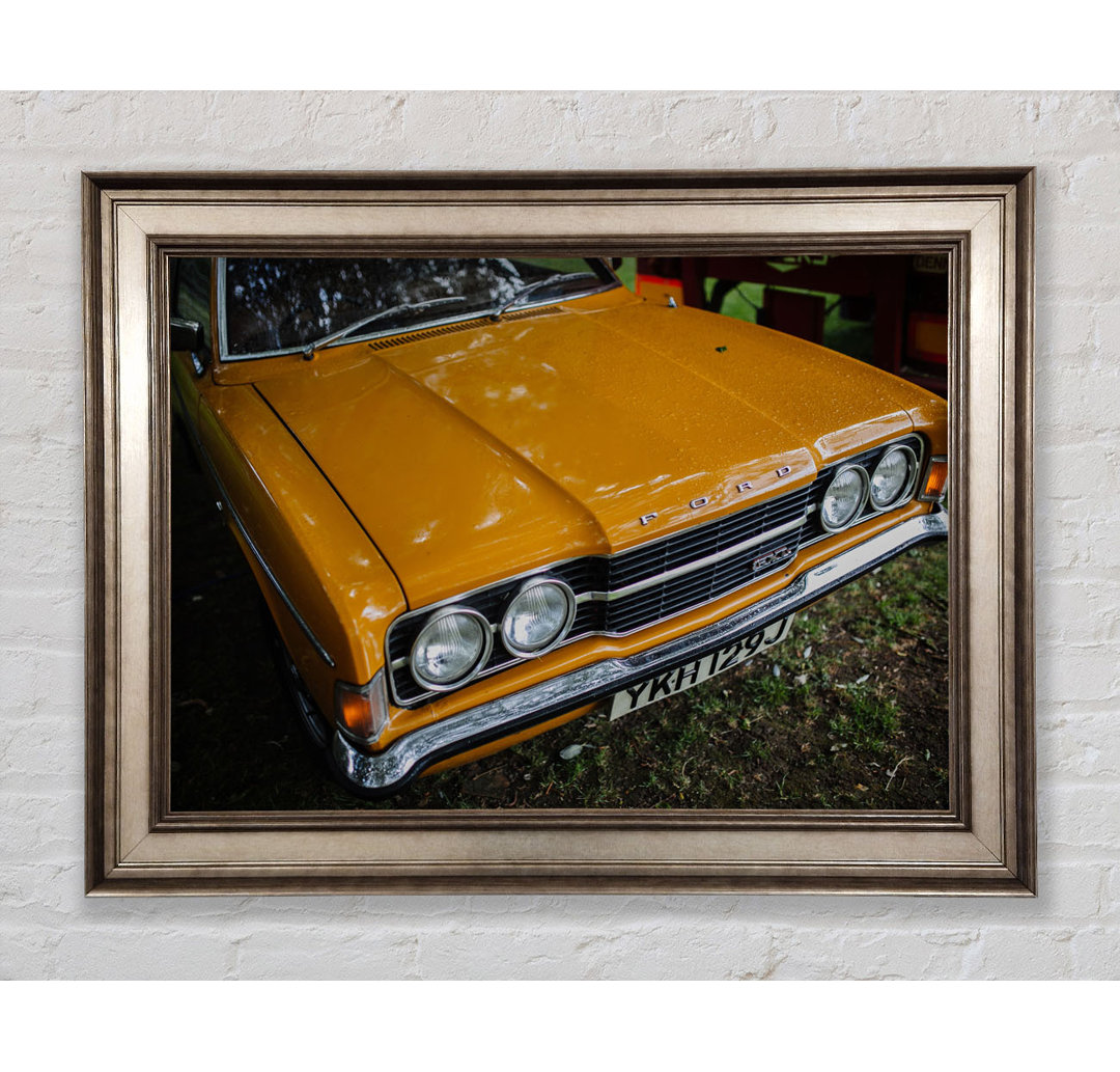 Mean Yellow Classic Car - Einzelner Bilderrahmen Kunstdrucke