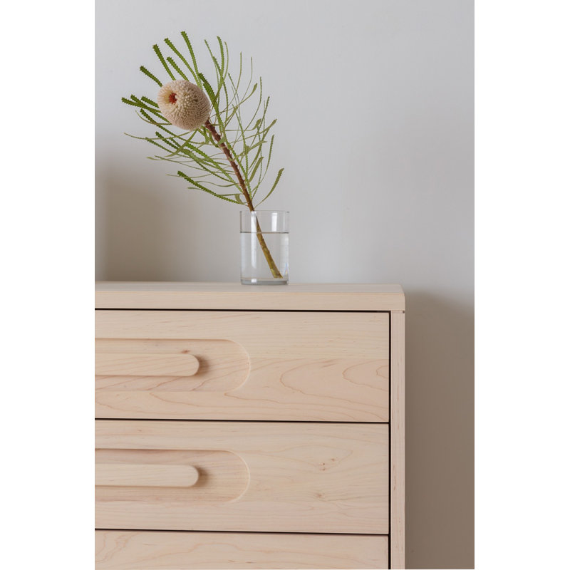 Caravan Dresser White Oak, Ash