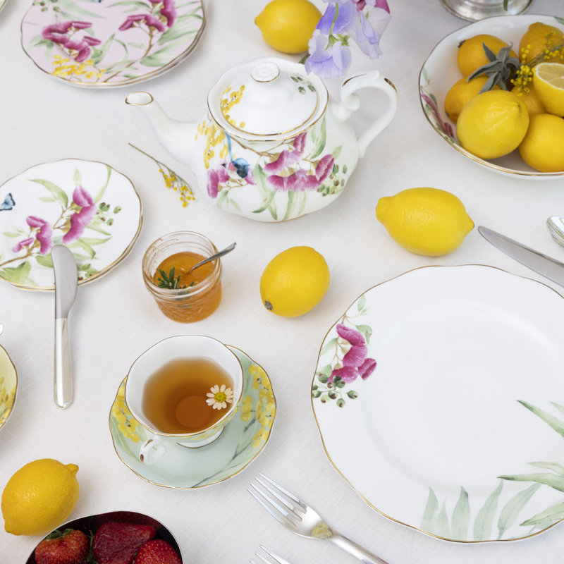 Royal Albert Miranda Kerr Australiana Teacup & Saucer, Set of 4