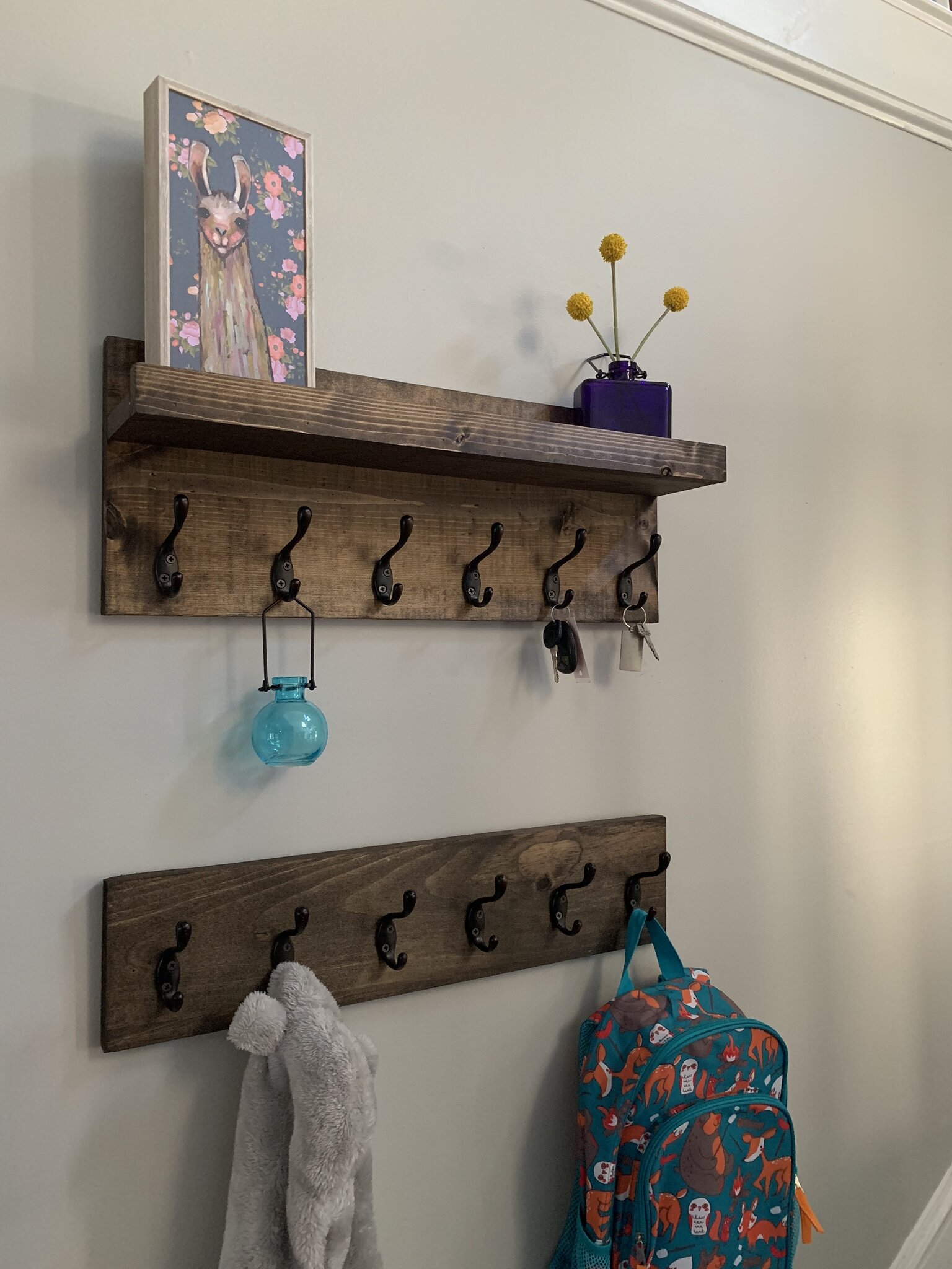 Navarrette Iron 6 - Hook Wall Mounted Coat Rack