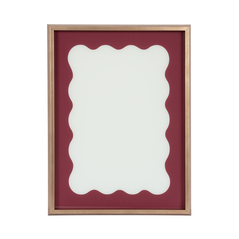 «Cordovan Red Wavy Border» par The Creative Bunch Studio