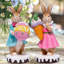 Ensemble de figurine de lapin de Pâques - Artisanat en résine fine peinte à la main, décoration des Fêtes, comprenant des œufs de Pâques et des éléments de carotte, parfait pour la décoration de la table à manger et de la bibliothèque