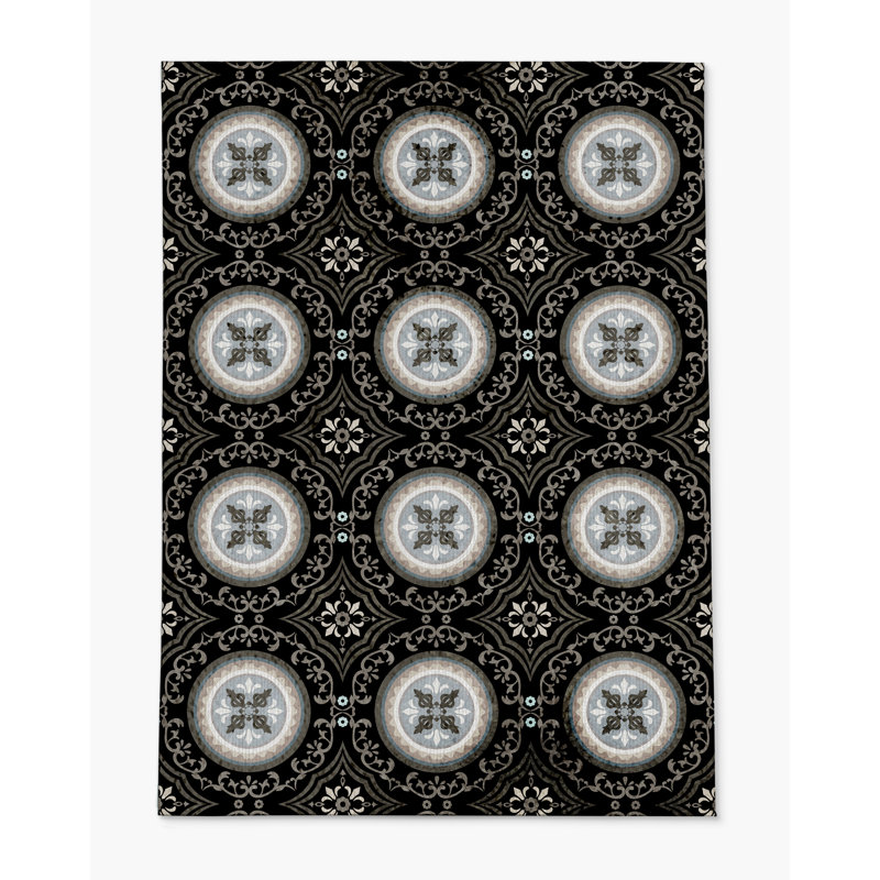 Tapis de chaise rectangulaire Juga, L 36 po x L 60 po, Noir