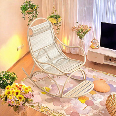 Chaise berçante en métal