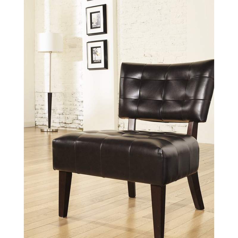 Fauteuil d'appoint surdimensionné en cuir de polyuréthane brun avec rembourrage pour le salon, Brun