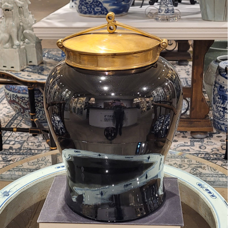 Hand Painted Decorative Porcelain Jar