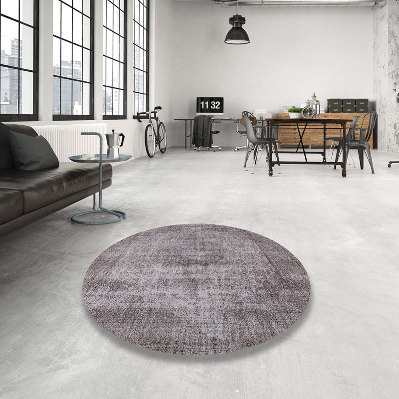 Anjannette Oriental Indoor Rug, Round 8'