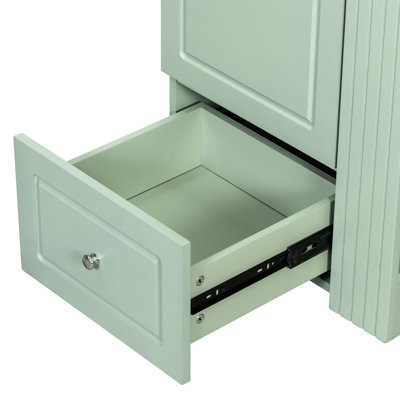 Meuble-lavabo compact de 50 cm (20 po) sur pied avec lavabo en céramique, armoire, porte lisse et porte-serviettes en pin pour salle de bain. Robinetterie moderne à un trou, tiroir à fermeture en douceur, étagères ouvertes. Parfait pour les petites salles de bain.