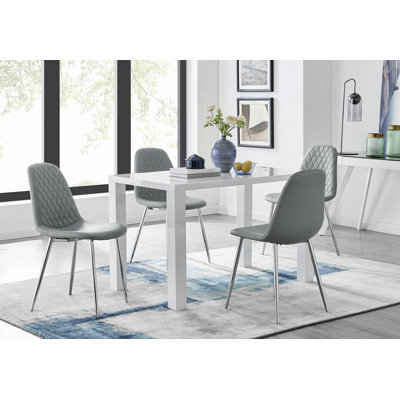 Chowchilla 4 - Person Dining Set