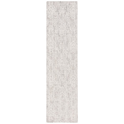 Chaffinch Hand Tufted Wool Cotton Pet Damask Rug in Ivory/Gray