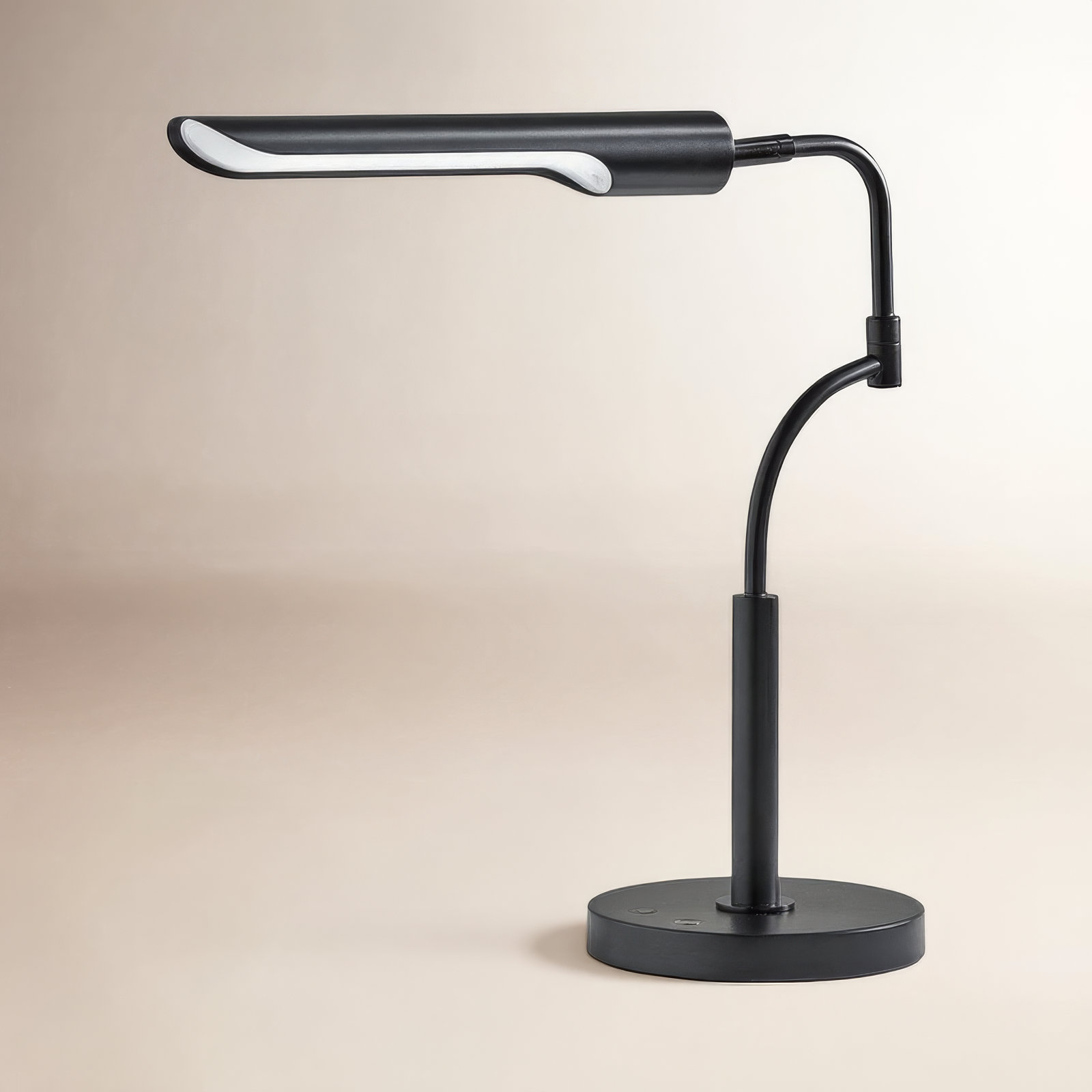 Metal Desk Lamp, Black