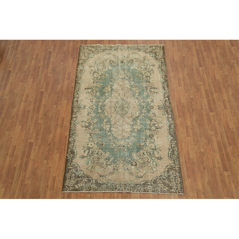 Tapis floral d'inspiration antique 5 x 10
