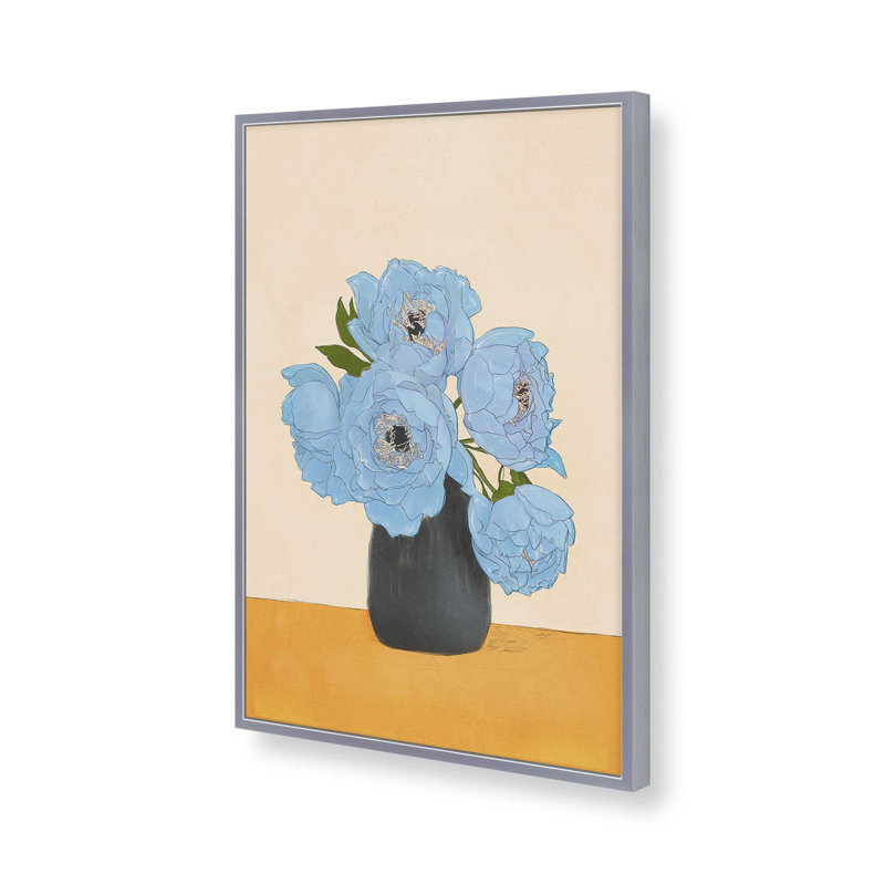 «Bouquet Gift Blue» par Garima Dhawan, reproduction d'art, Argent argent, H 16 po x l 12 po