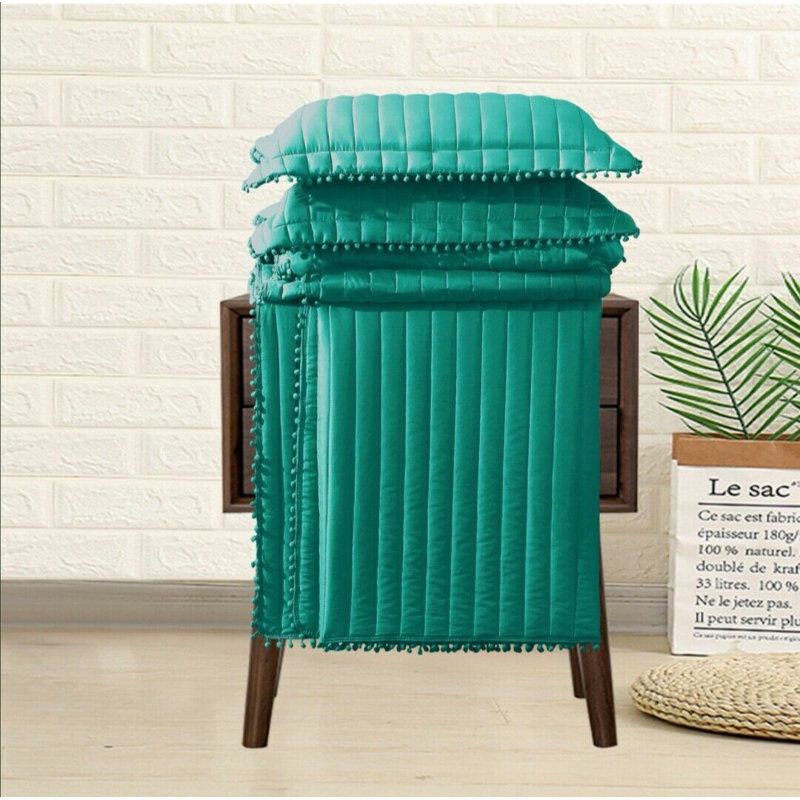 Alivea Throw Blanket, Light Blue