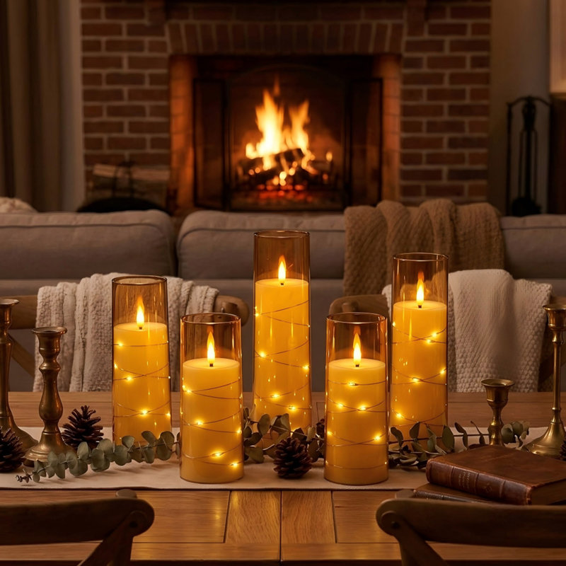 Ensemble de bougies colonne sans flamme à DEL, bougies scintillantes à piles avec minuterie et guirlandes lumineuses intégrées (ensemble de 5)
