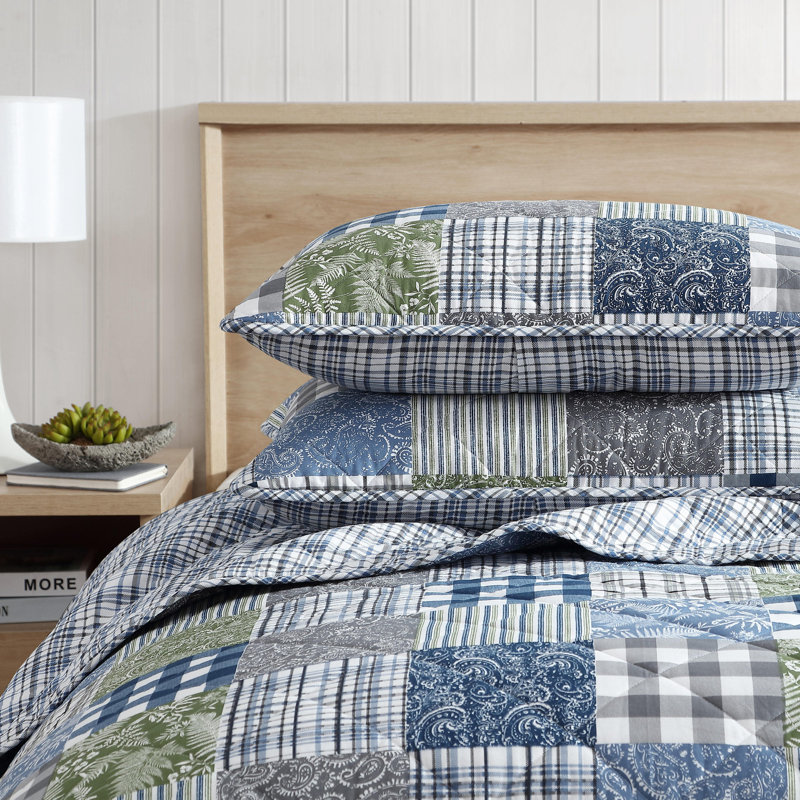 Blue Cotton Twin Reversible Patchwork Quilt Set