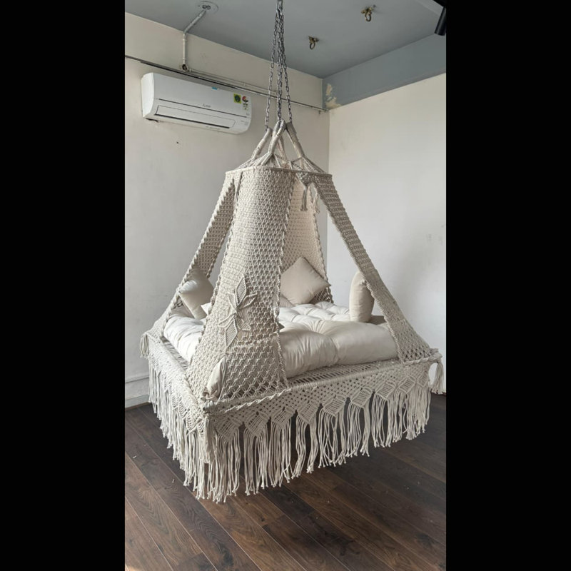 Balançoire avec coussin Royal pour une détente intérieure et extérieure